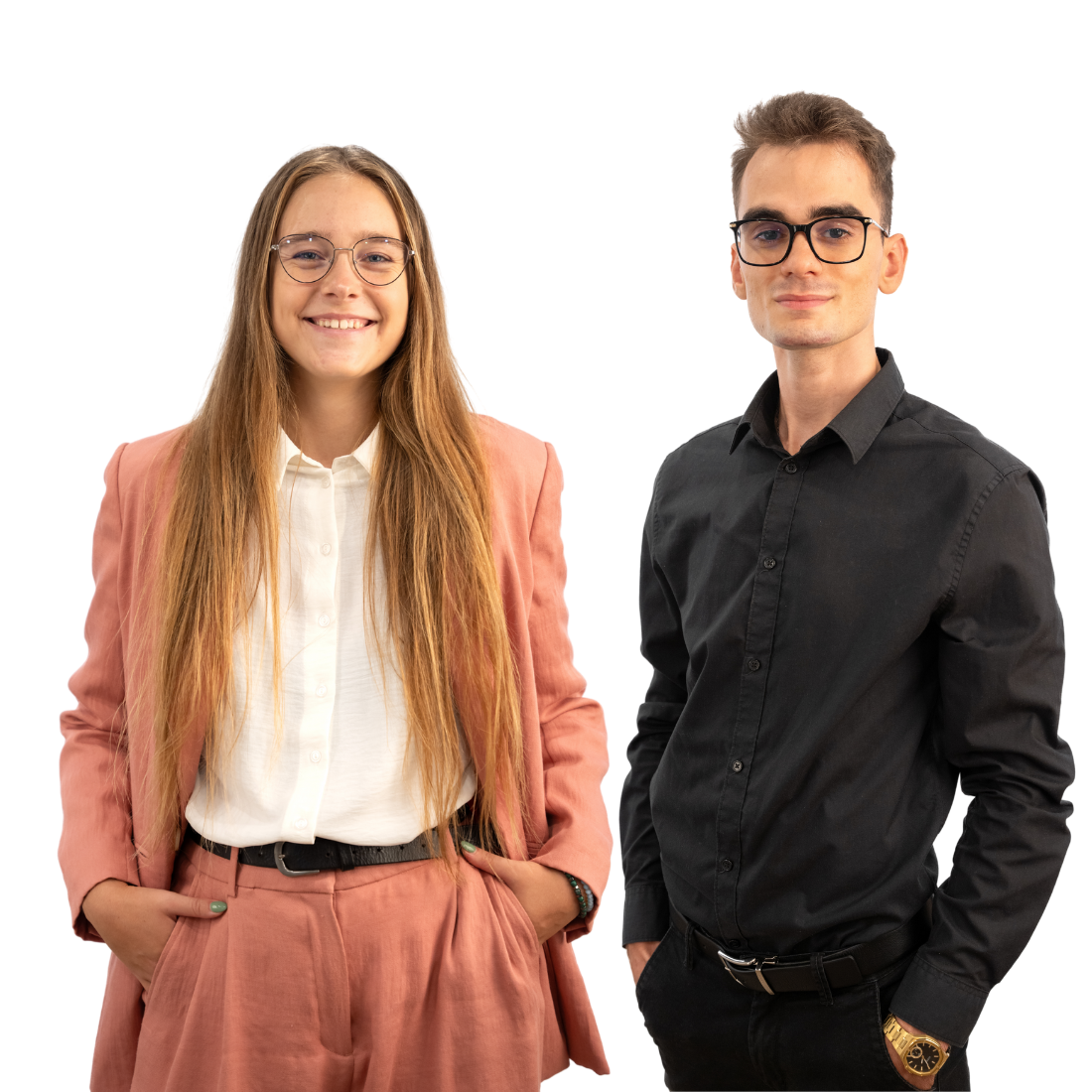 Albert and Paulina smiling, representing Gozo Online Marketing – custom online marketing strategies and social media growth.